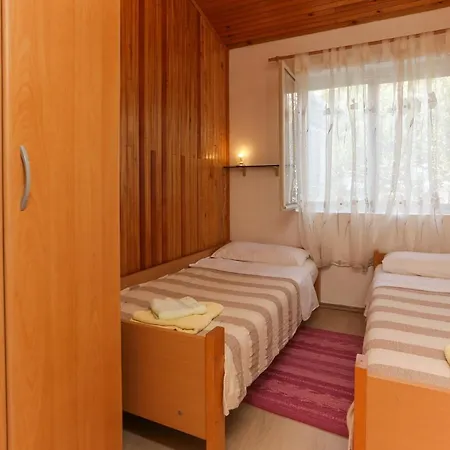 Mavarcica A4 Apartment *
